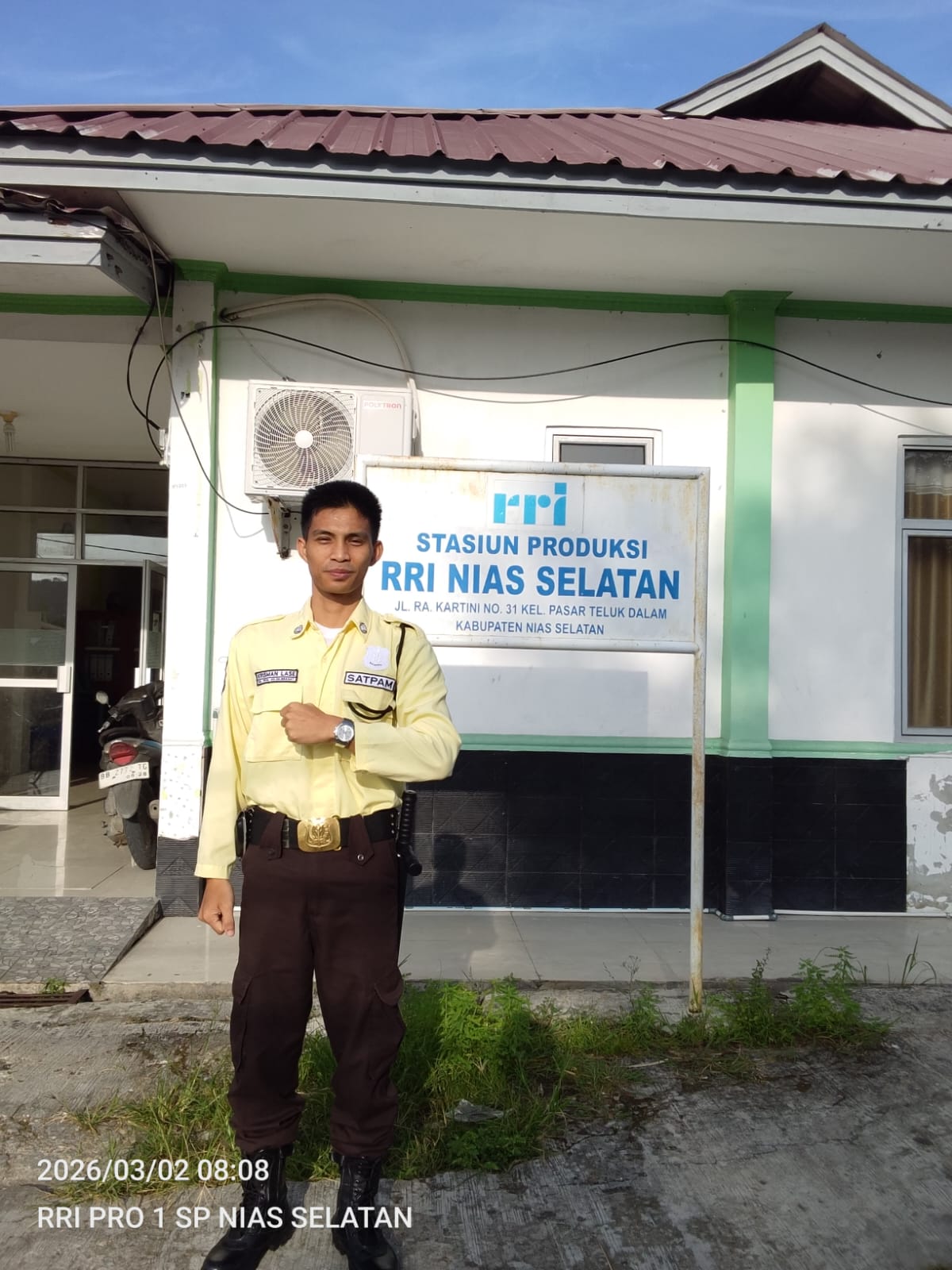 Galeri 16